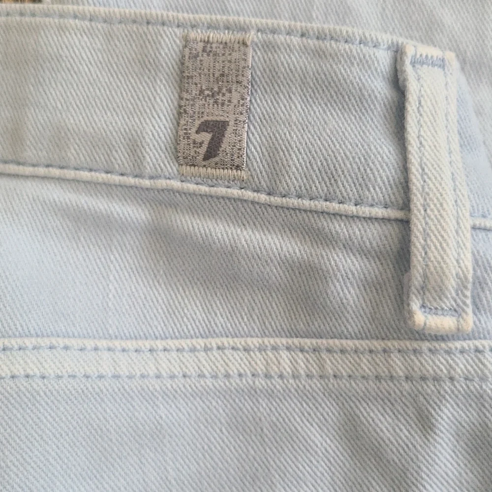 7 for All Mankind jeans - Picture 3 of 10